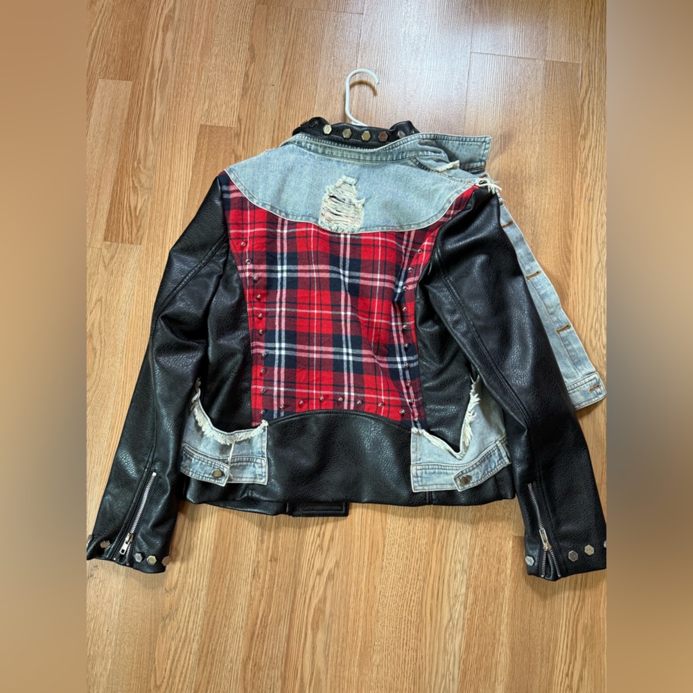 Leather denim women’s jacket size M. Mint condition